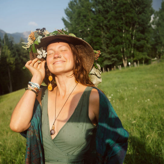 GUEST | Alley L. Biniarz | The Budding Herbalist Workshop (Sunday, March 22 @ 2 PM)