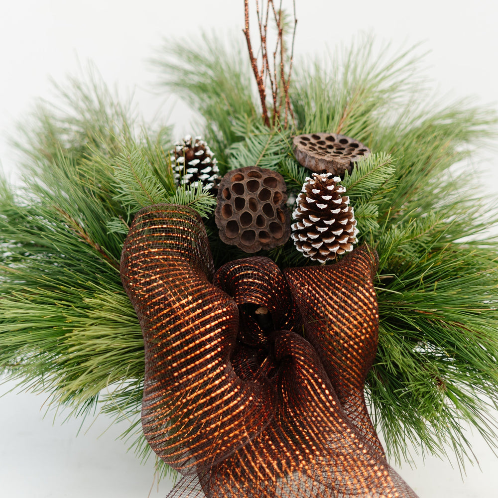 10" Round Winter Planter - Windsor Symphony Orchestra