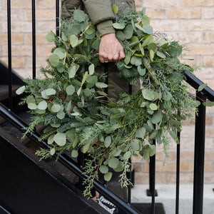 14" Fresh Wreath with Eucalyptus