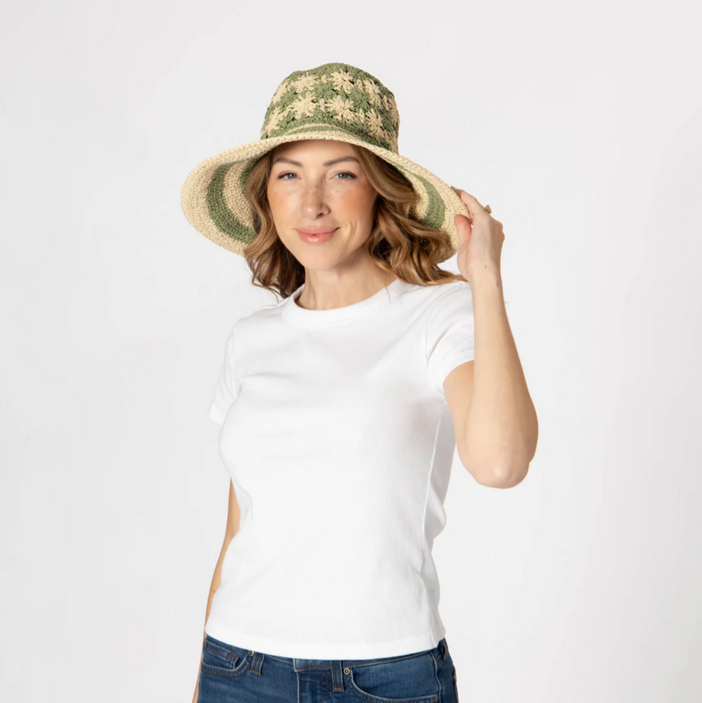 Women's Crochet Paper Bucket