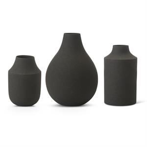 
            
                Load image into Gallery viewer, Black Matte Metal Vase (Multiple Sizes)
            
        