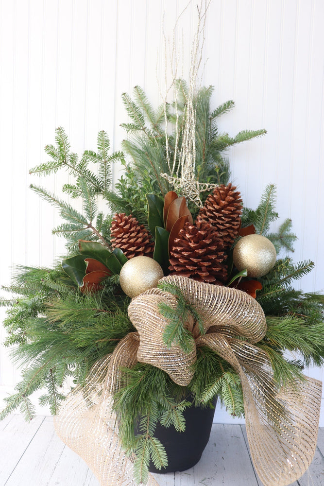 14" Round Winter Planter - United Way Windsor Essex