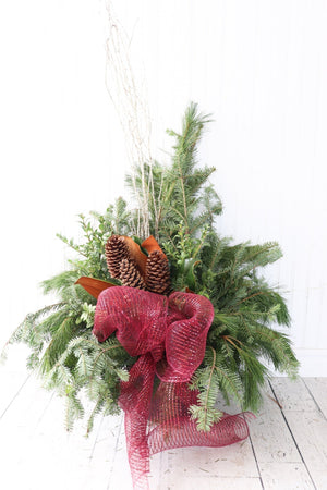 10" Round Winter Planter - École Elémentaire Catholique Georges P Vanier