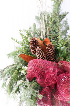 10" Round Winter Planter - Learning Disabilities Association of Windsor Essex