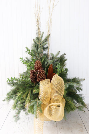 10" Round Winter Planter - Learning Disabilities Association of Windsor Essex
