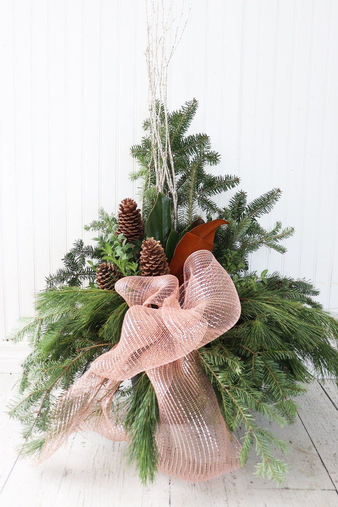 10" Round Winter Planter - Learning Disabilities Association of Windsor Essex