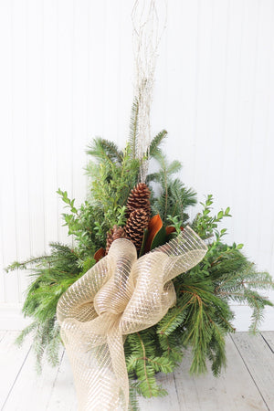10" Round Winter Planter - École Elémentaire Catholique Georges P Vanier