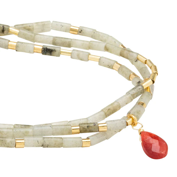 Scout Teardrop Stone Wrap: Labradorite/Fuchsia/Gold